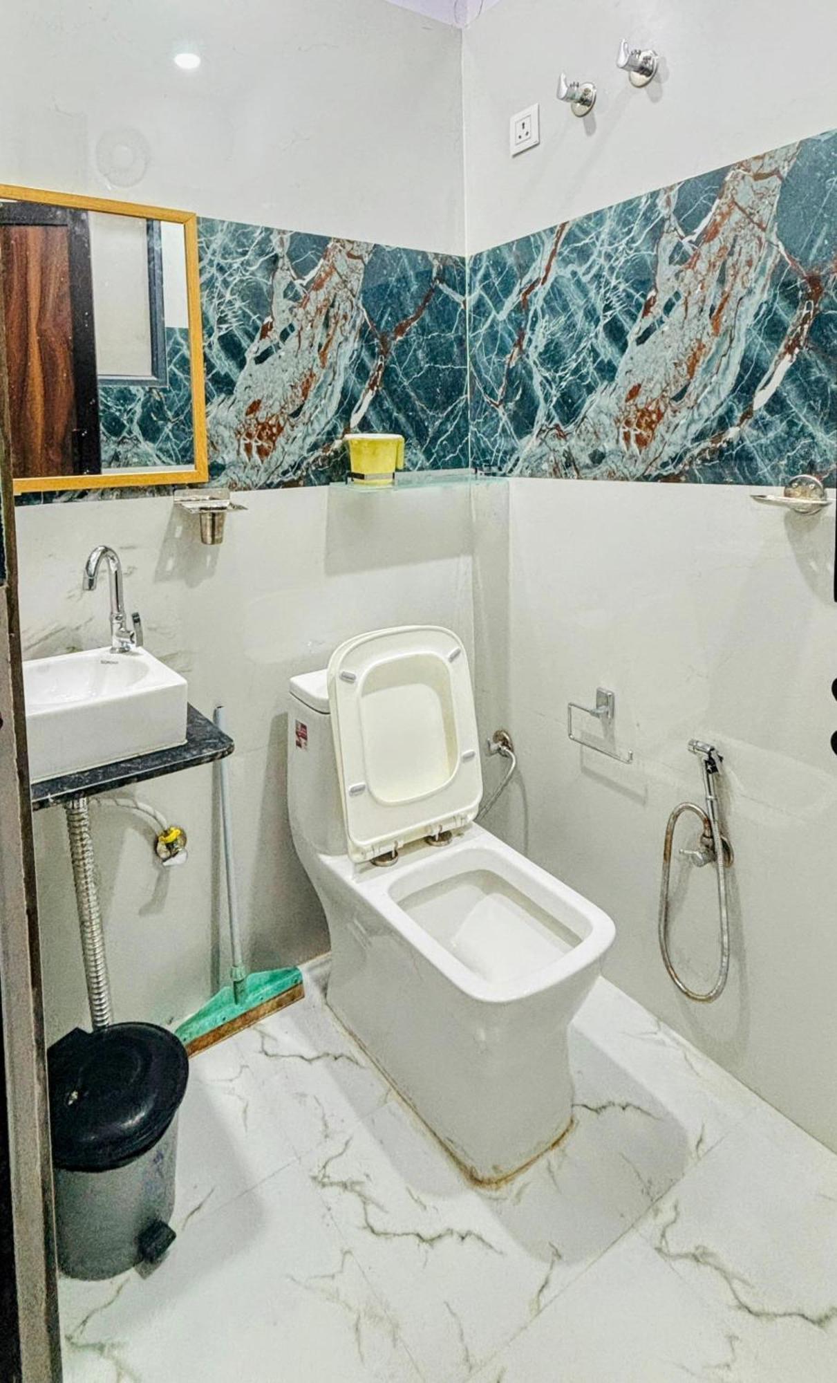 جايبور Glad Villa By Cozystays المظهر الخارجي الصورة